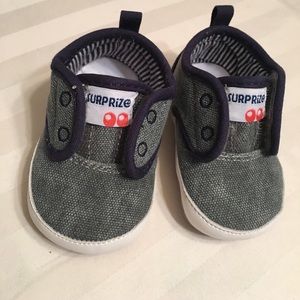 Baby shoes 0-6m